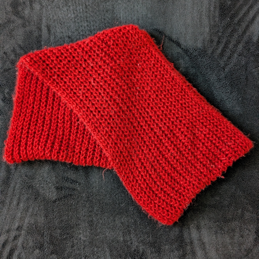 Red Cozy Knit Infinity Scarf Aughts Twee Academia Cabin Core image 4